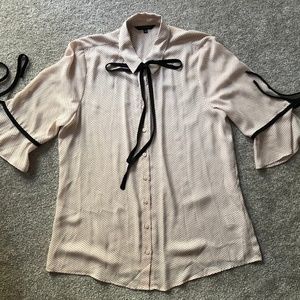Ladies Button Up Blouse With Pussy Bow Necktie